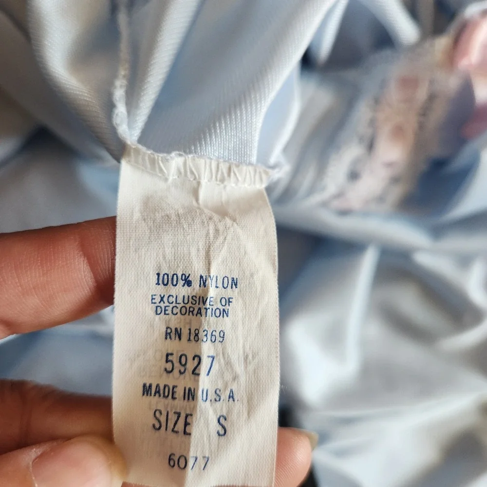 Vintage Vandermere Nightgown Size Small‎ Baby Blue Cottagecore Lace Satin Nylon